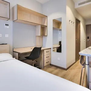Livensa Living Feria Hostel Malaga